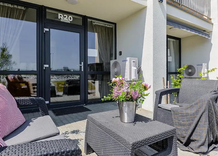 Zalia Kopa Su Baseinu, Sventoji Apartmán *